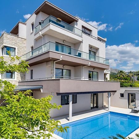 Luxury Villa Lucas With Heated Pool, Whirlpool, Sauna, 14 Pax Podstrana Exteriör bild