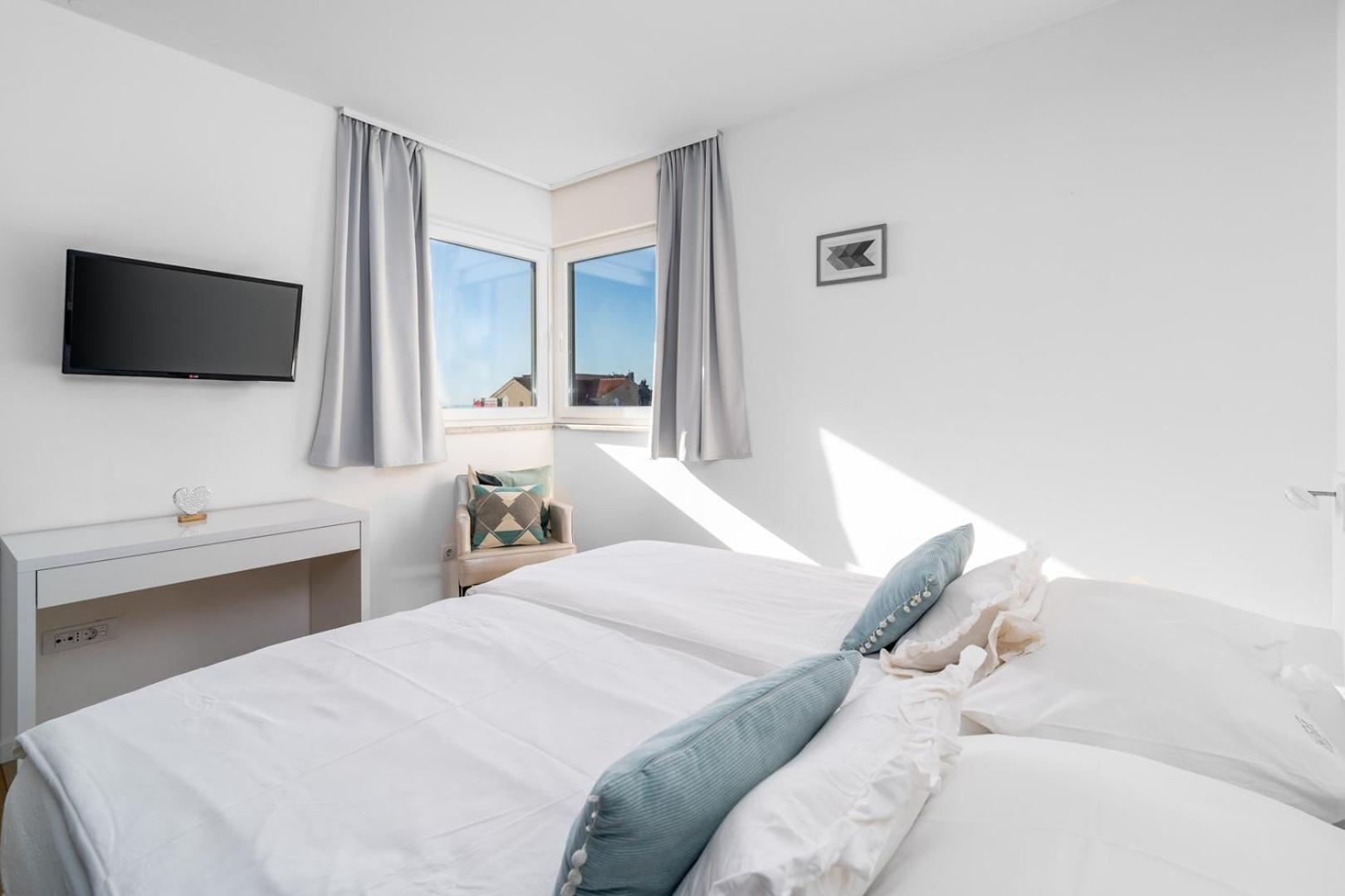 Luxury Villa Lucas With Heated Pool, Whirlpool, Sauna, 14 Pax Podstrana Exteriör bild