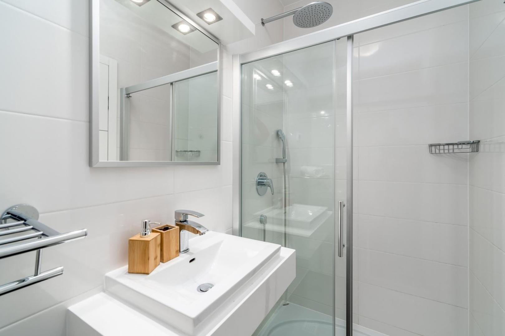 Luxury Villa Lucas With Heated Pool, Whirlpool, Sauna, 14 Pax Podstrana Exteriör bild