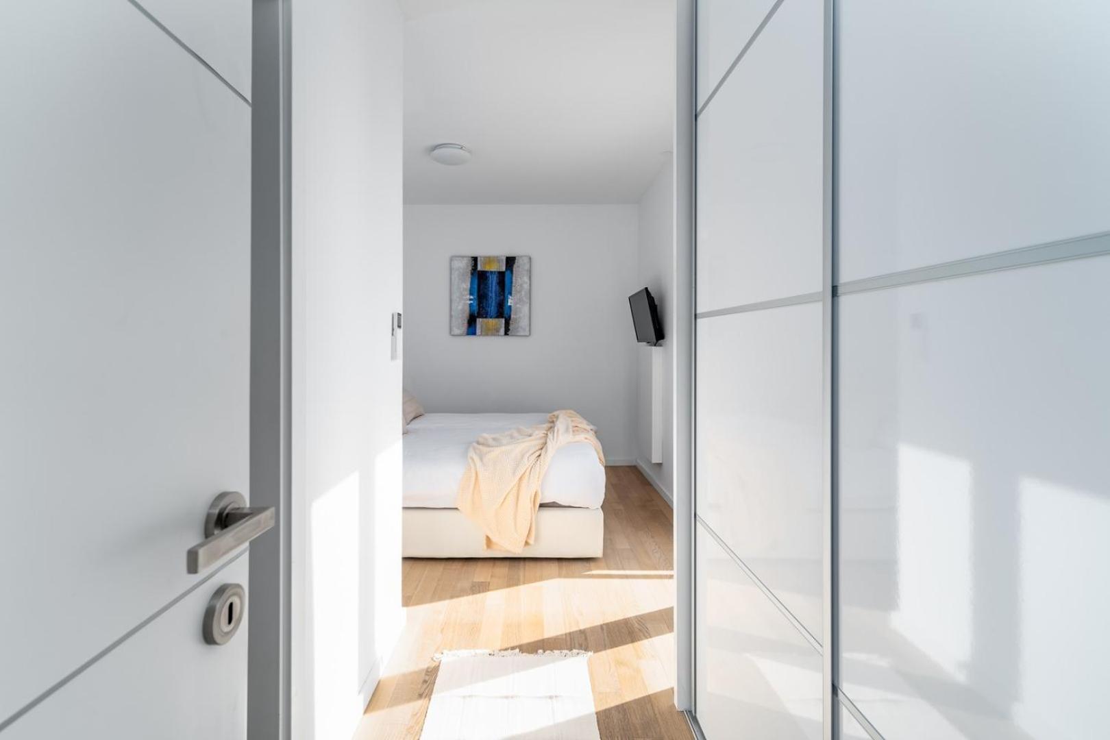 Luxury Villa Lucas With Heated Pool, Whirlpool, Sauna, 14 Pax Podstrana Exteriör bild