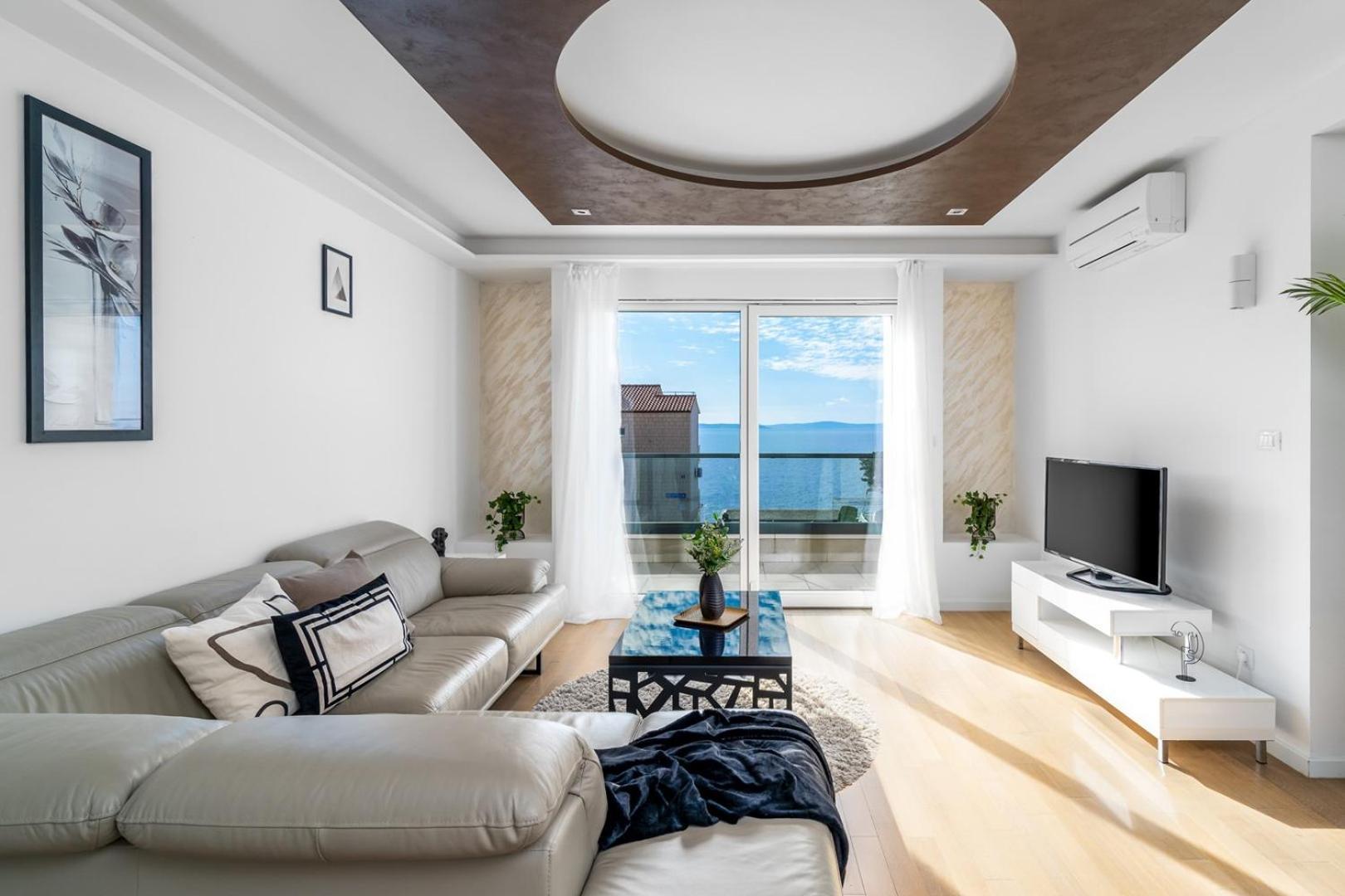 Luxury Villa Lucas With Heated Pool, Whirlpool, Sauna, 14 Pax Podstrana Exteriör bild