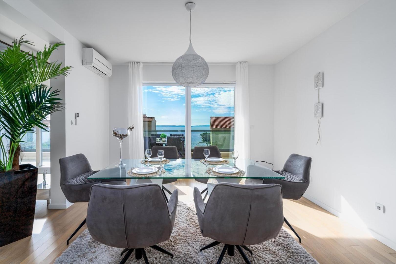 Luxury Villa Lucas With Heated Pool, Whirlpool, Sauna, 14 Pax Podstrana Exteriör bild